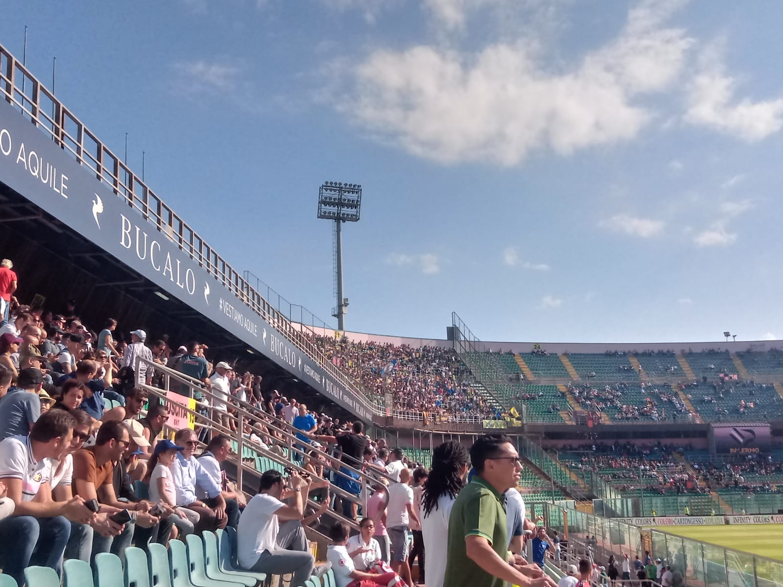 Calcio: Palermo-Benevento tutto pronto per il match allo stadio Renzo Barbera