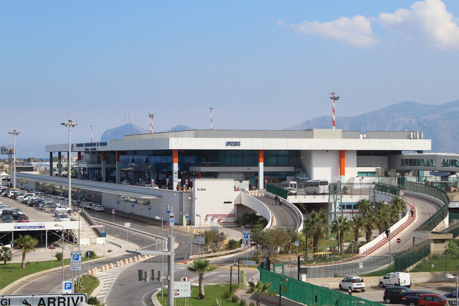 Aeroporto Palermo: 312mila viaggiatori per le feste natalizie
