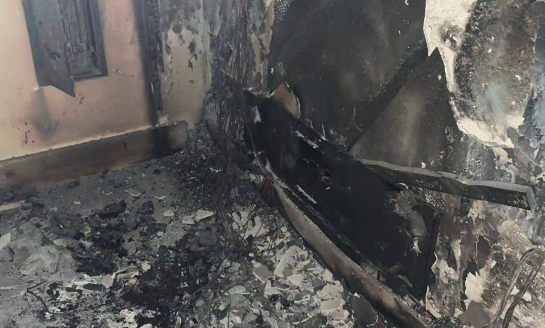 Paura per 11 famiglie termitane: in fiamme una palazzina in via Stesicoro