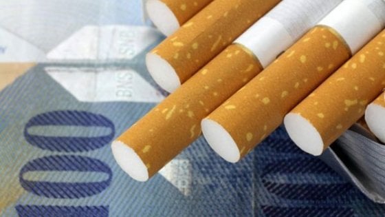 Sigarette nuova stangata in arrivo per i fumatori nel 2020