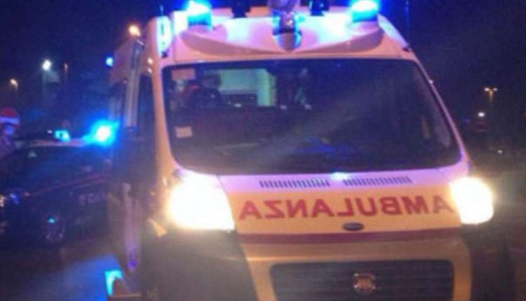 Incidenti nel week-end in provincia di Palermo: sette i feriti, due auto ribaltate