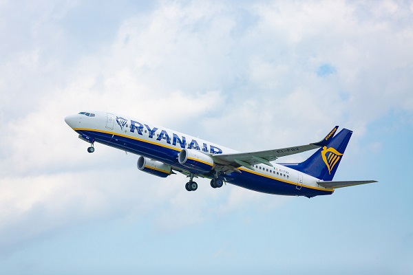 Ryanair annuncia la nuova rotta invernale tra l'aeroporto di Palermo e quello di Perugia