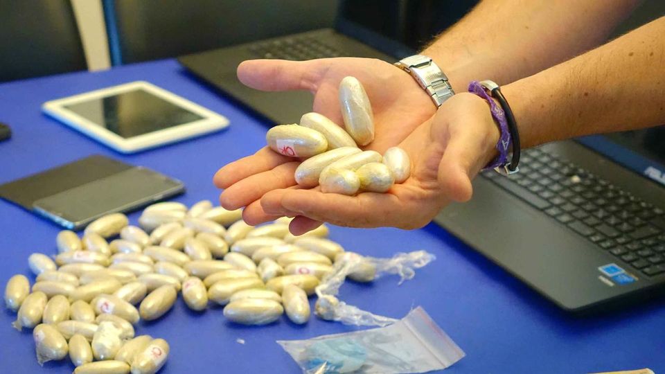 Guardia di Finanza: arrestato a Buonfornello extracomunitario con 20 ovuli contenenti eroina
