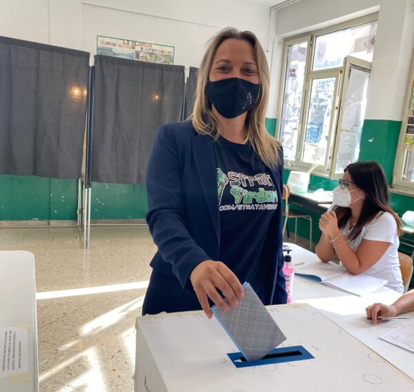 Elezioni Termini Imerese: il candidato sindaco Anna Amoroso alle urne