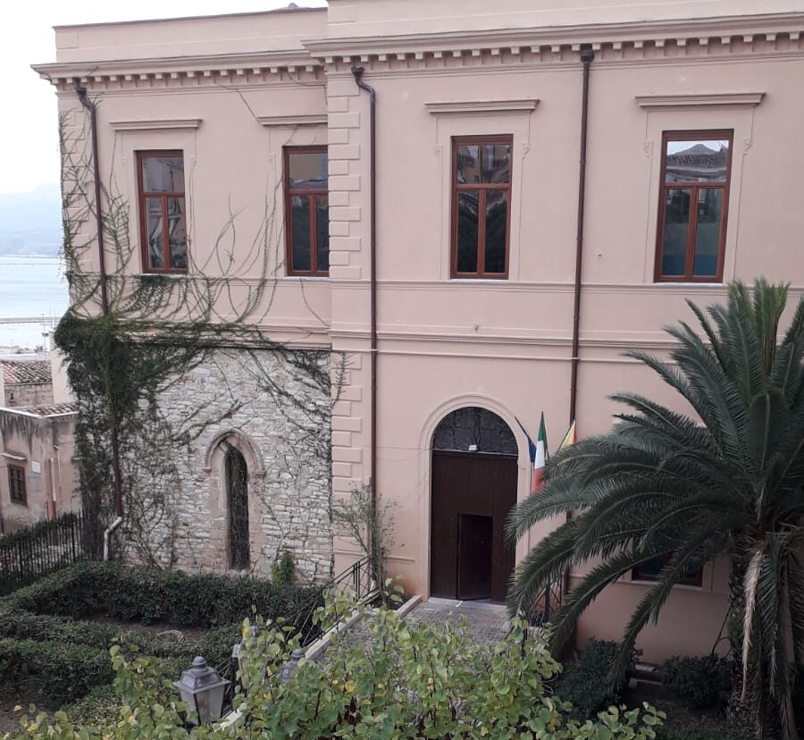 Covid Termini Imerese: nuovo caso al plesso "San Francesco d'Assisi", attivata la DAD