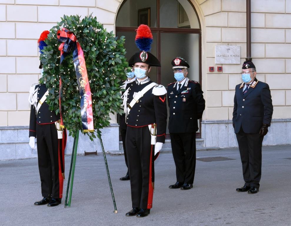Carabinieri: cerimonia commemorazione defunti