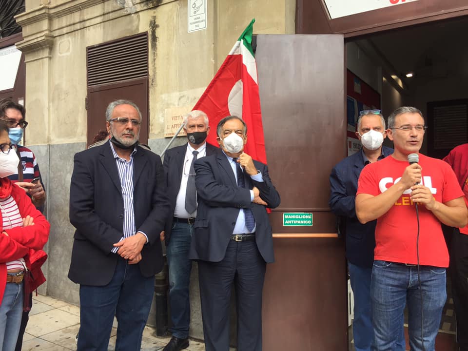 Cgil Palermo, in centinaia al presidio: intervenuti prefetto, sindaco, sindacati e associazioni