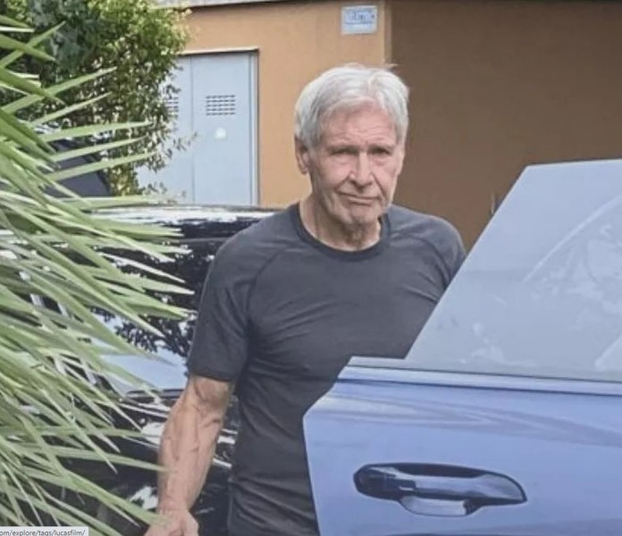 Harrison Ford a Cefalù: caccia al selfie con la star di Hollywood VIDEO E FOTO