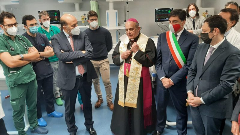 Sanità, consegnate due nuove terapie sub-intensive al Policlinico di Catania