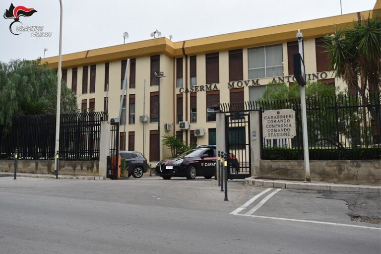 Controlli a Termini Imerese: maxi operazione dei Carabinieri, 10 denunciati per armi, droga e reati contro il patrimonio
