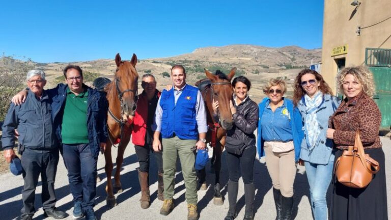 Natura e cavalli a Gangi: cinquanta cavalieri per il XVII raduno dell’associazioni ippiche di Sicilia