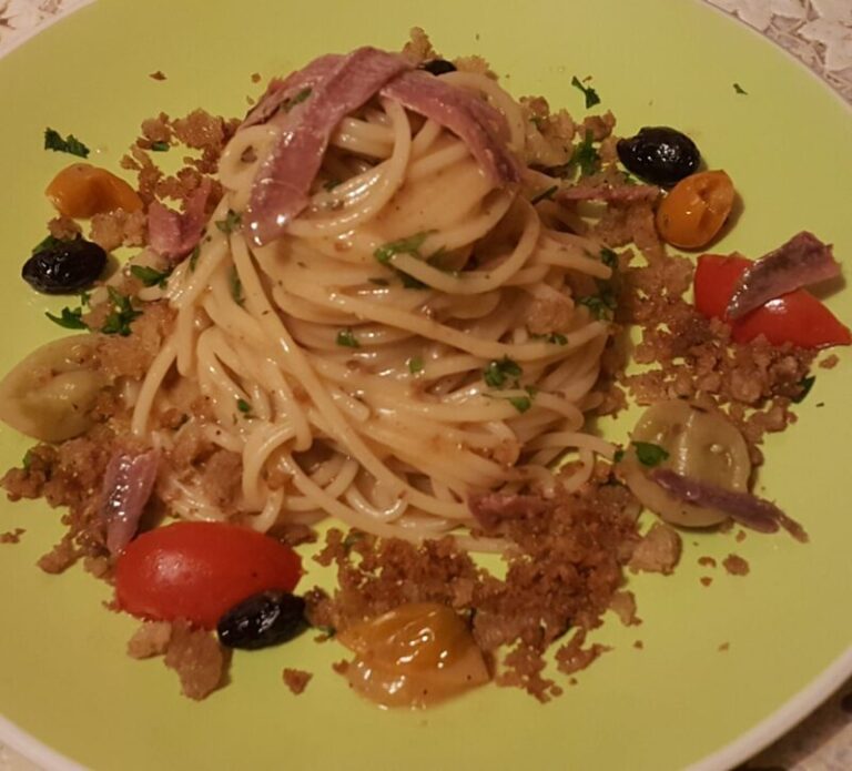 Le ricette natalizie di Himera Live: pasta alici e olive nere