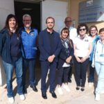 Una camera a pressione negativa con barella di biocontenimento nell'area di emergenza del poliambulatorio di Lampedusa