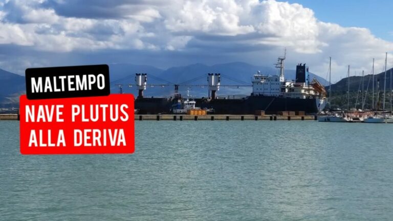 Porto Termini Imerese: la nave “Plutus” alla deriva provoca danni alla banchina FOTO