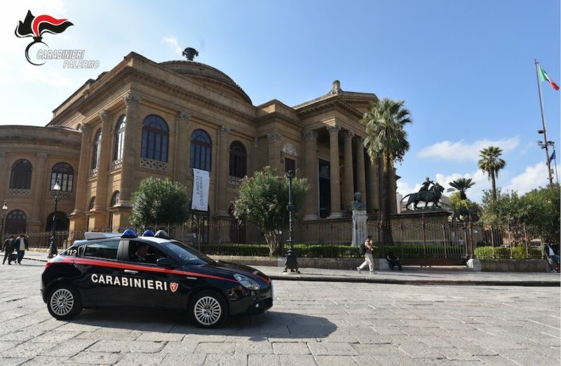 Carabinieri: due arresti alla Vucciria per spaccio di cocaina